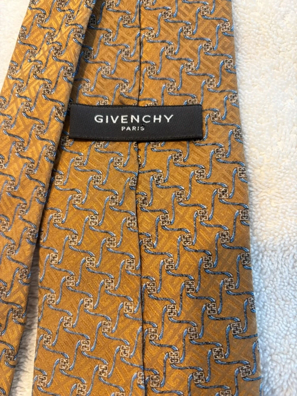 Givenchy Tie
